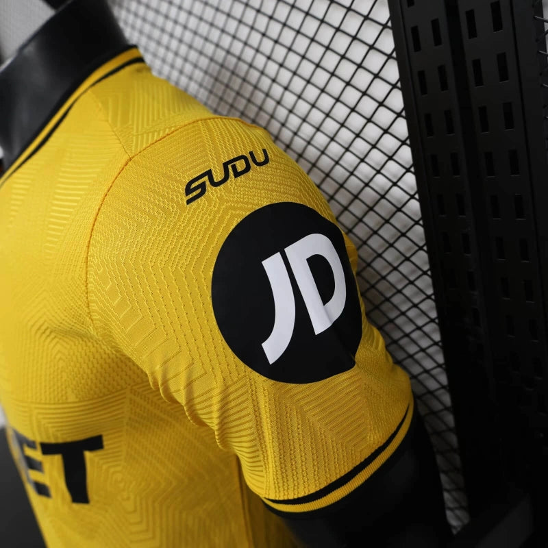 Camisa Versão Jogador - Wolves 24/25 Home 1