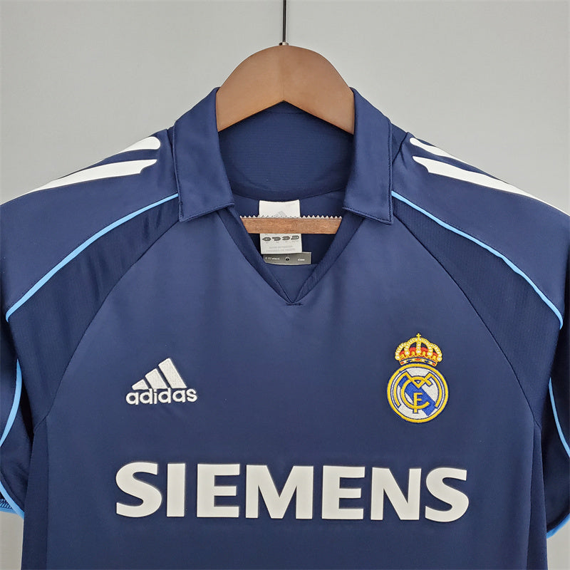 Camisa Real Madrid Azul RETRÔ 05/06 Home 1