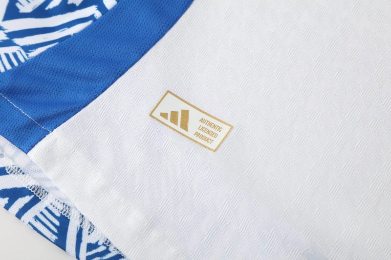 Camisa Real Madrid Branco 25/26 Treino - Versão Jogador
