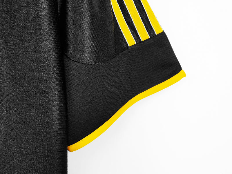 Camisa Real Madrid Preto RETRÔ 1999-2001