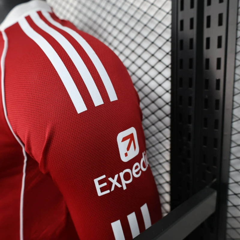 Camisa 25/26 Liverpool Jogador Manga Longa