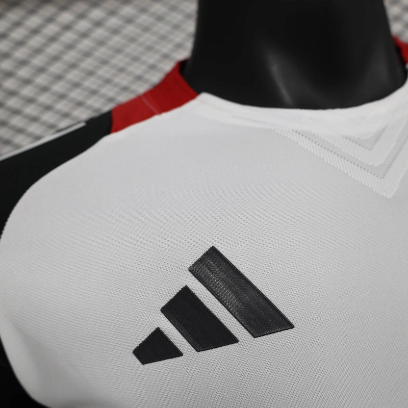 Camisa Manchester United Versão Jogador - 24/25 Treino Branco