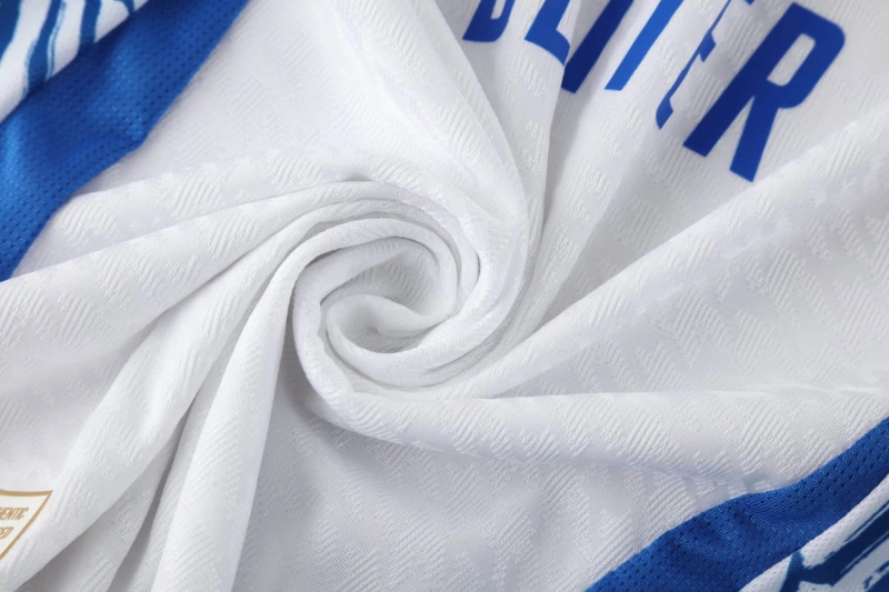 Camisa Real Madrid Branco 25/26 Treino - Versão Jogador