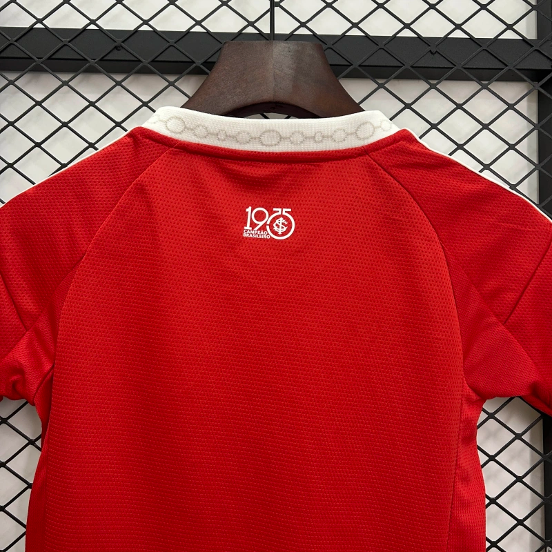 Conjunto 25/26 Infantil Internacional