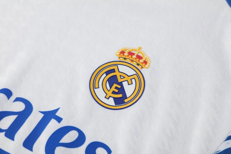 Camisa Real Madrid Branco 25/26 Treino - Versão Jogador