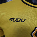 Camisa Versão Jogador - Wolves 24/25 Home 1
