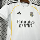 Conjunto Infantil Real madrid 25/26 home